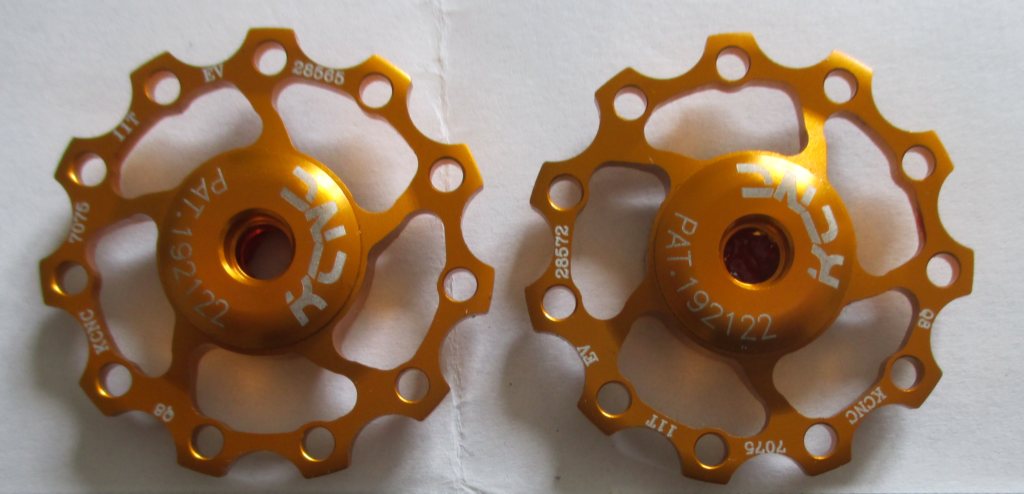 Gold jockey wheels